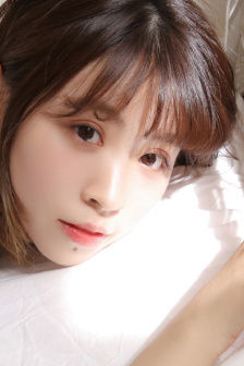 强奸女老师详情介绍